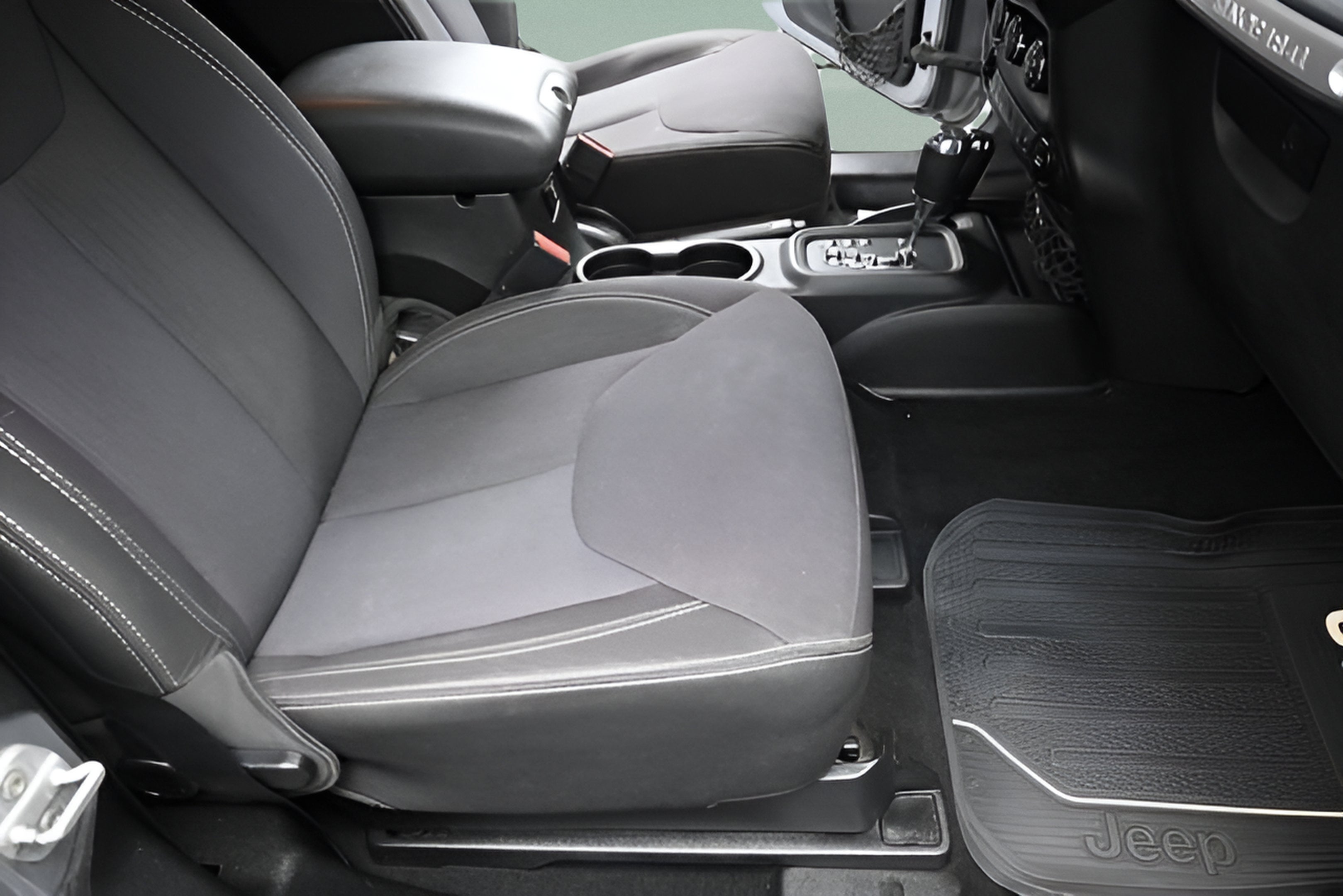 2013 Jeep Wrangler Sahara
