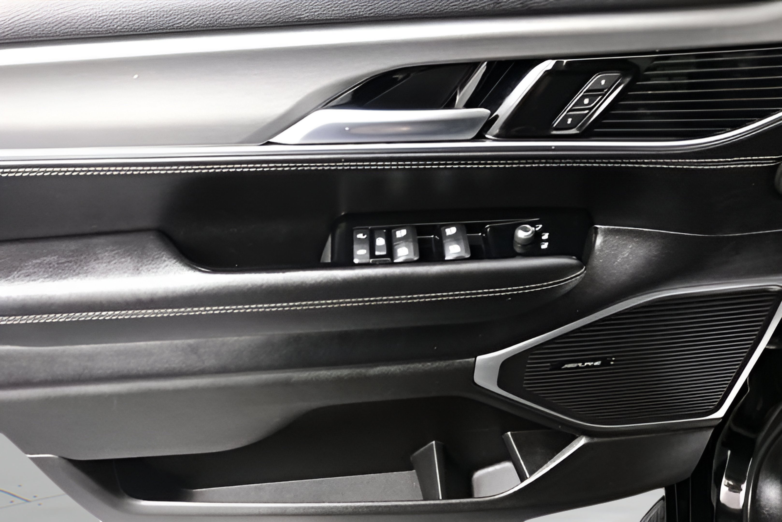 2023 Jeep Wagoneer Series II