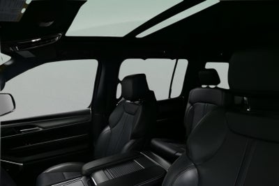 2023 Jeep Wagoneer Series II