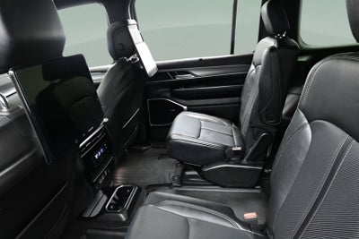 2023 Jeep Wagoneer Series II