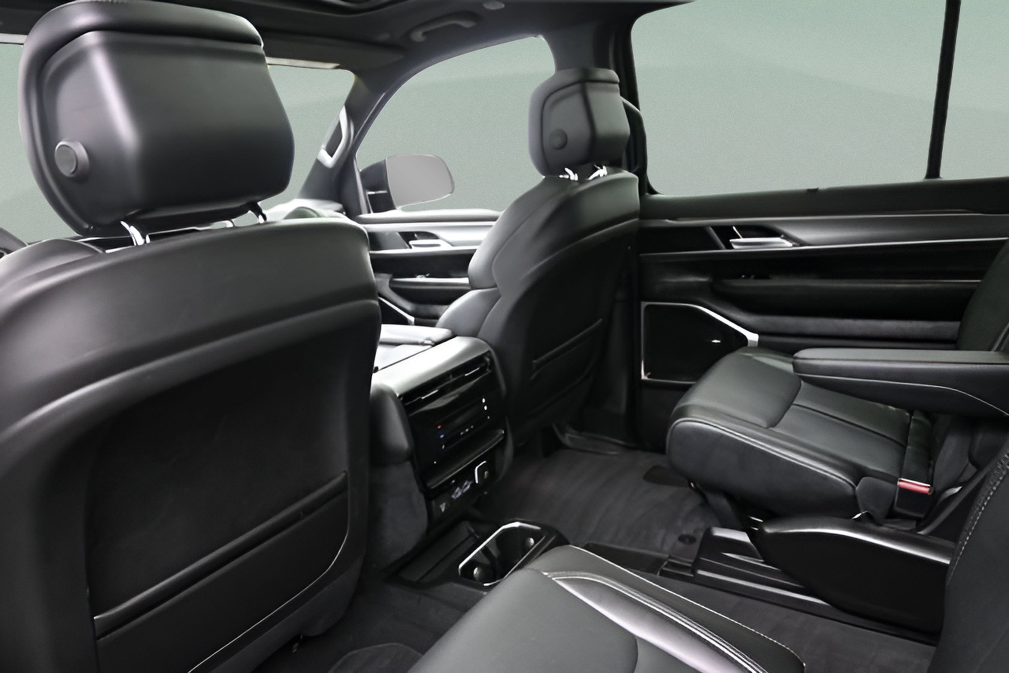 2023 Jeep Wagoneer Series II