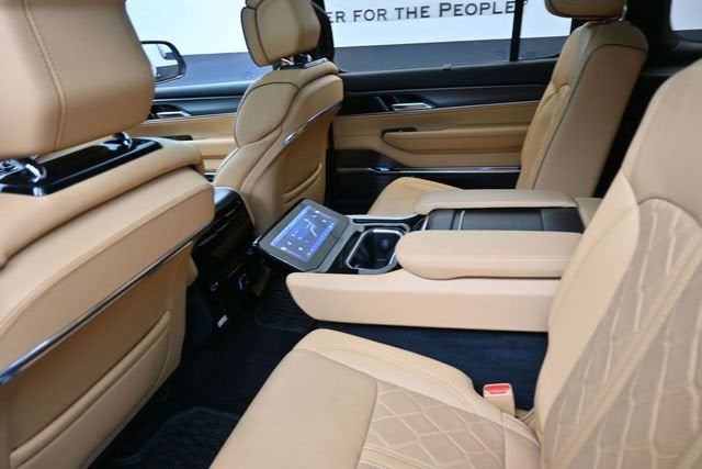 2023 Jeep Grand Wagoneer Series III