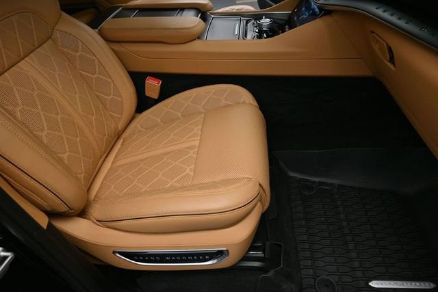 2023 Jeep Grand Wagoneer Series III