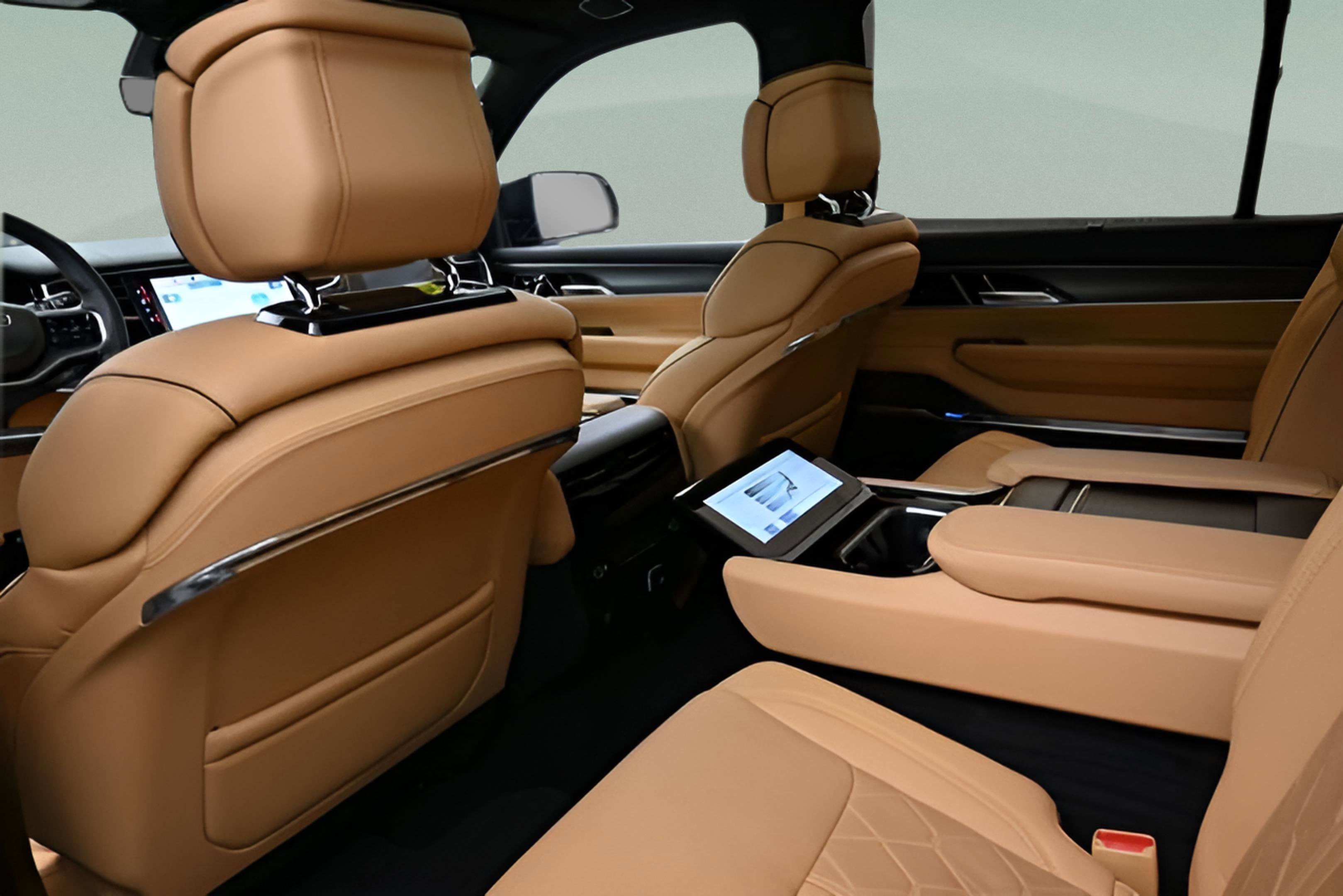 2023 Jeep Grand Wagoneer Series III