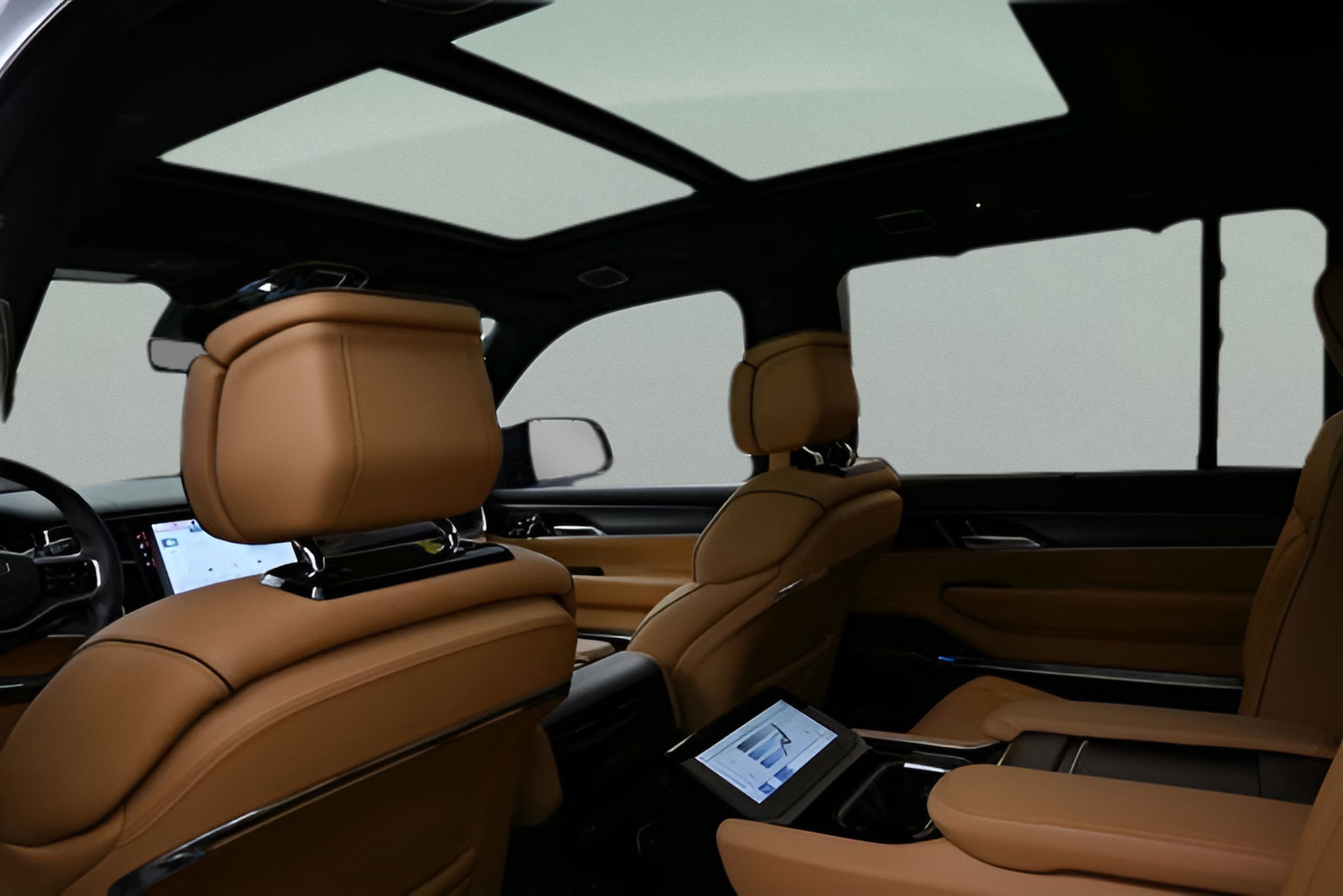 2023 Jeep Grand Wagoneer Series III