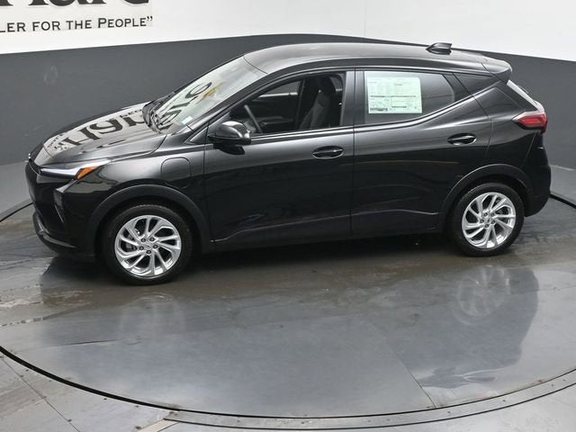 2027 Chevrolet Bolt EV LT