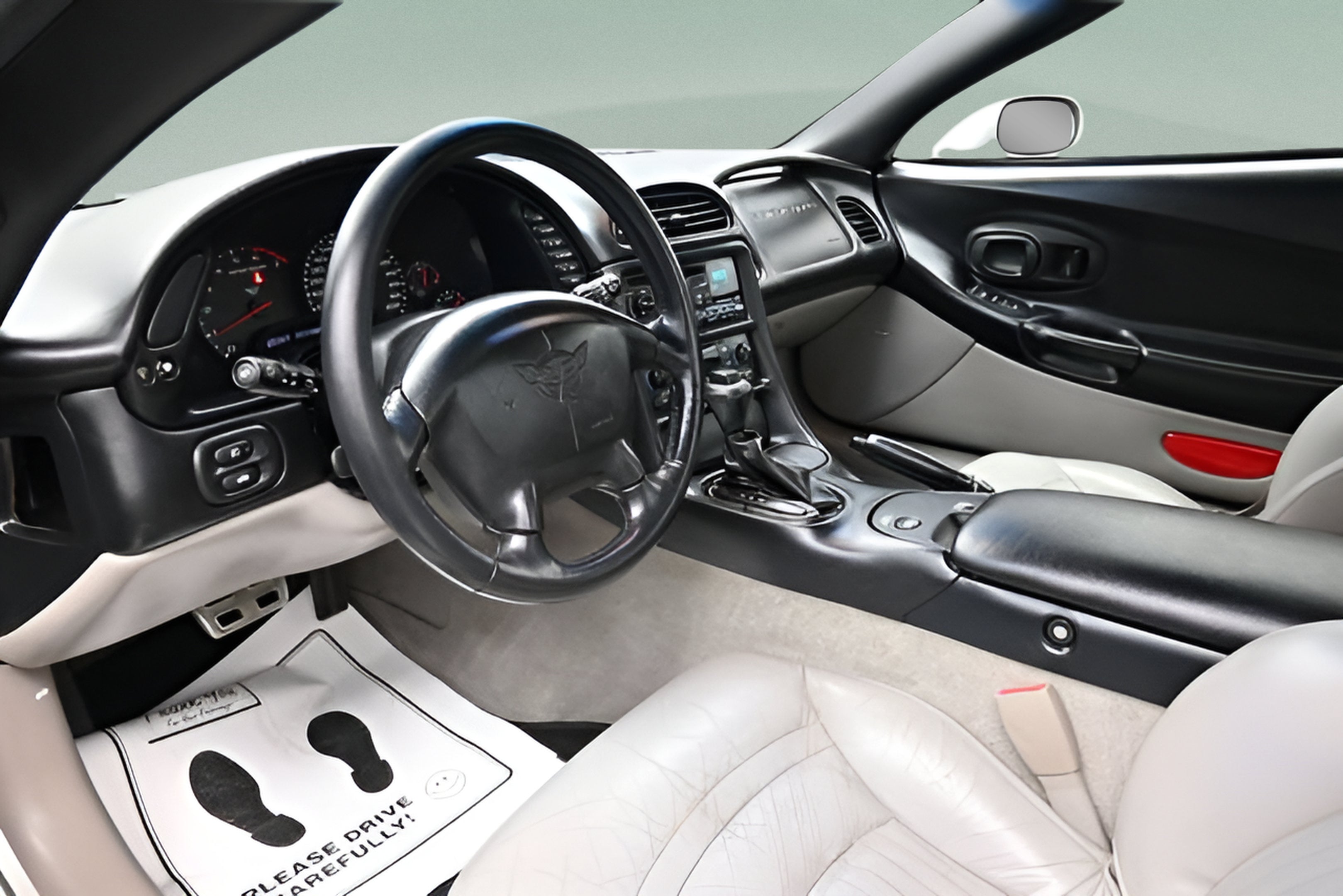 2004 Chevrolet Corvette Base