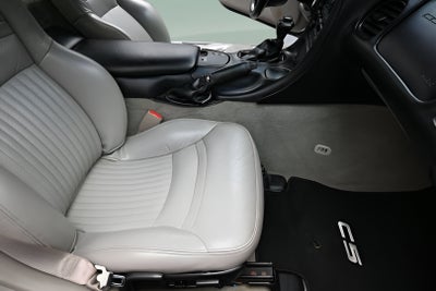 2004 Chevrolet Corvette Base