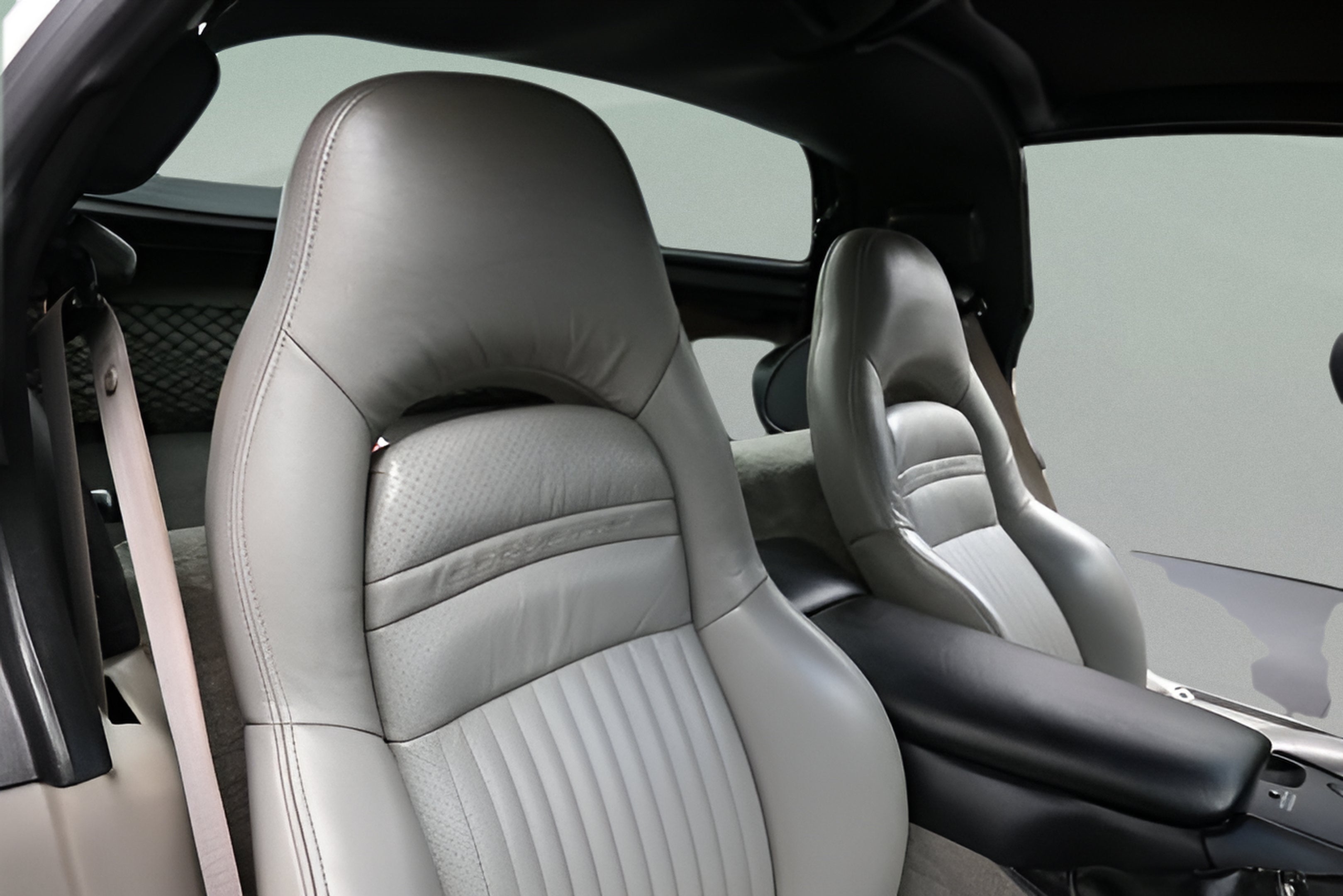 2004 Chevrolet Corvette Base