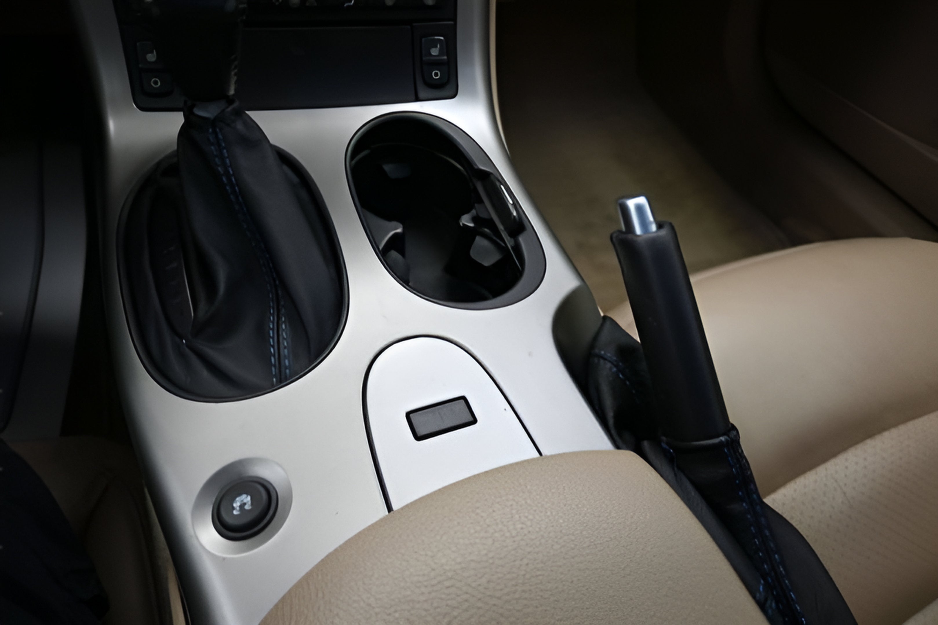 2005 Chevrolet Corvette Base
