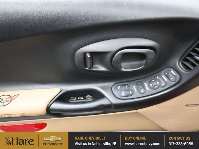 2000 Chevrolet Corvette Base