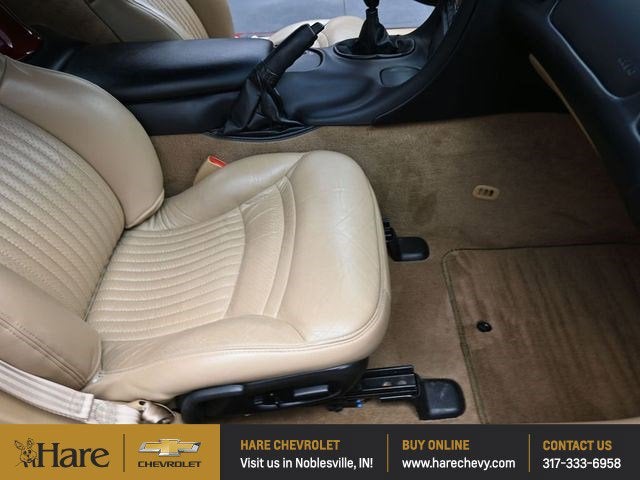 2000 Chevrolet Corvette Base