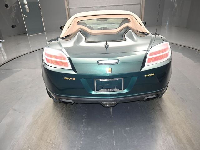 2008 Saturn Sky Red Line