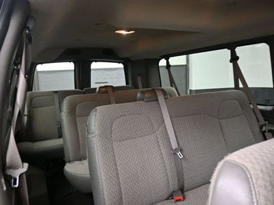 2025 Chevrolet Express 3500 LT Passenger