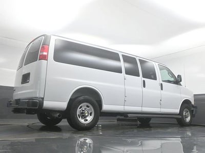 2025 Chevrolet Express 3500 LT Passenger