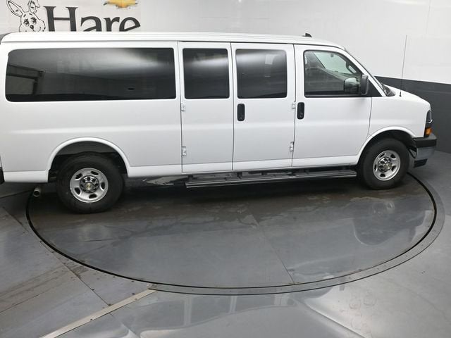 2025 Chevrolet Express 3500 LT Passenger