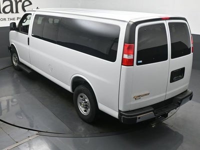 2025 Chevrolet Express 3500 LT Passenger