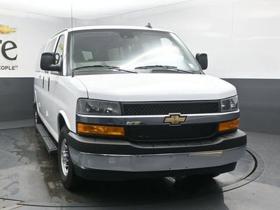 2025 Chevrolet Express 3500 LT Passenger