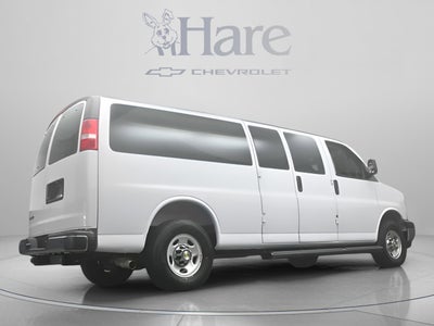 2025 Chevrolet Express 3500 LT Passenger
