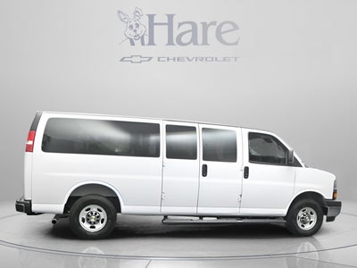 2025 Chevrolet Express 3500 LT Passenger