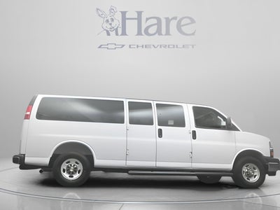 2025 Chevrolet Express 3500 LT Passenger