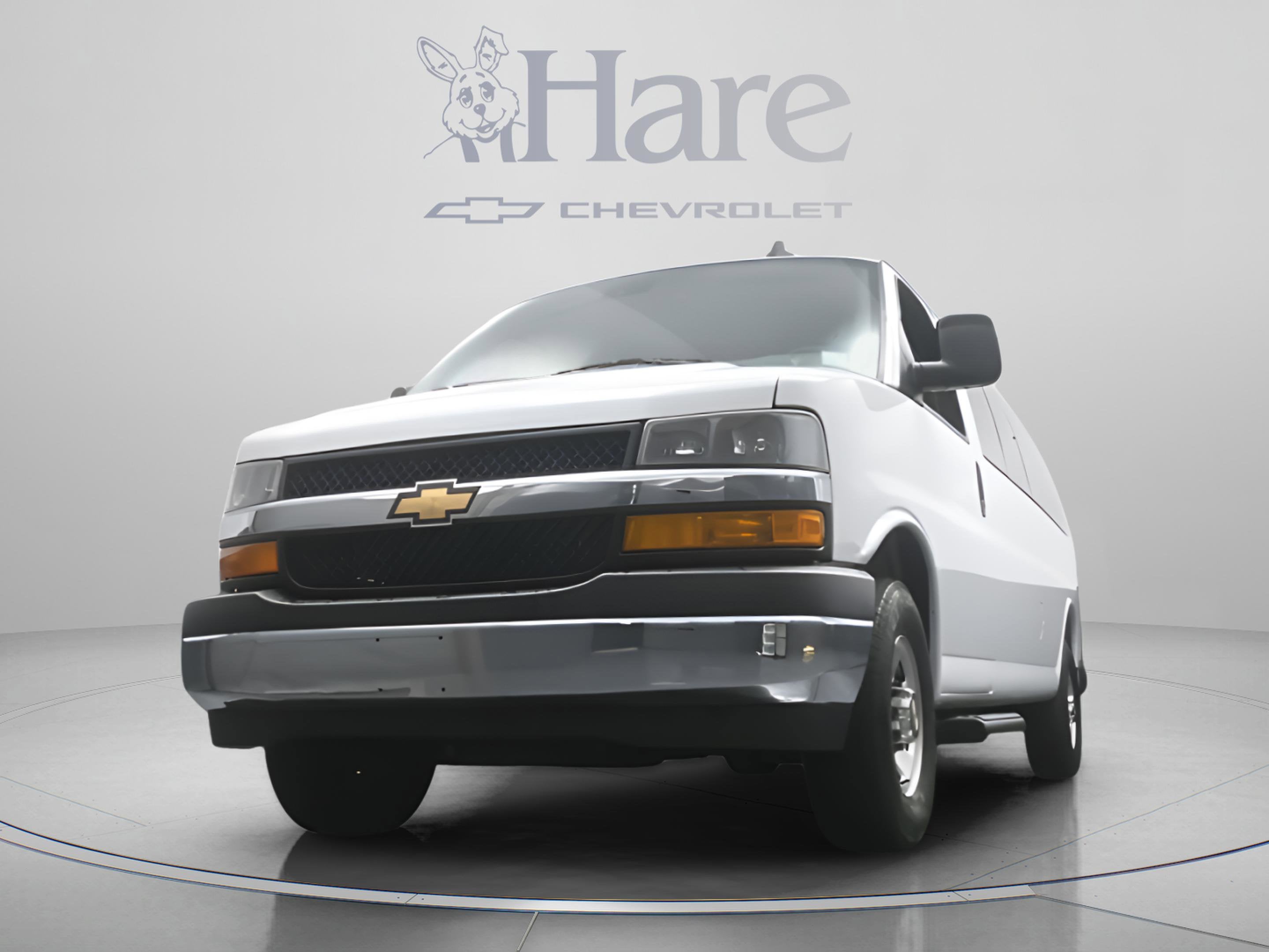 2025 Chevrolet Express 3500 LT Passenger