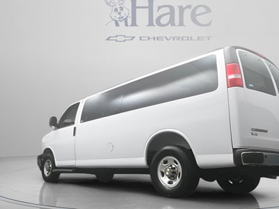 2025 Chevrolet Express 3500 LT Passenger