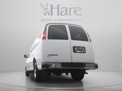 2025 Chevrolet Express 3500 LT Passenger