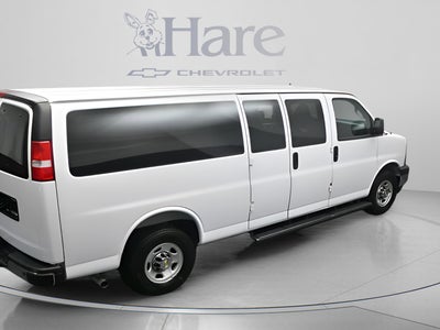 2025 Chevrolet Express 3500 LT Passenger