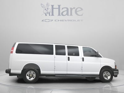 2025 Chevrolet Express 3500 LT Passenger