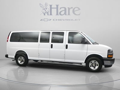2025 Chevrolet Express 3500 LT Passenger