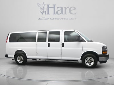 2025 Chevrolet Express 3500 LT Passenger