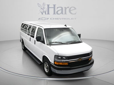 2025 Chevrolet Express 3500 LT Passenger