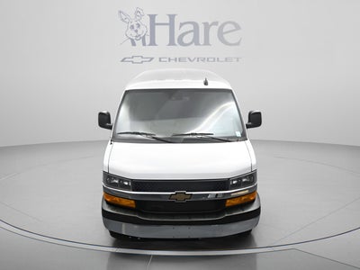 2025 Chevrolet Express 3500 LT Passenger