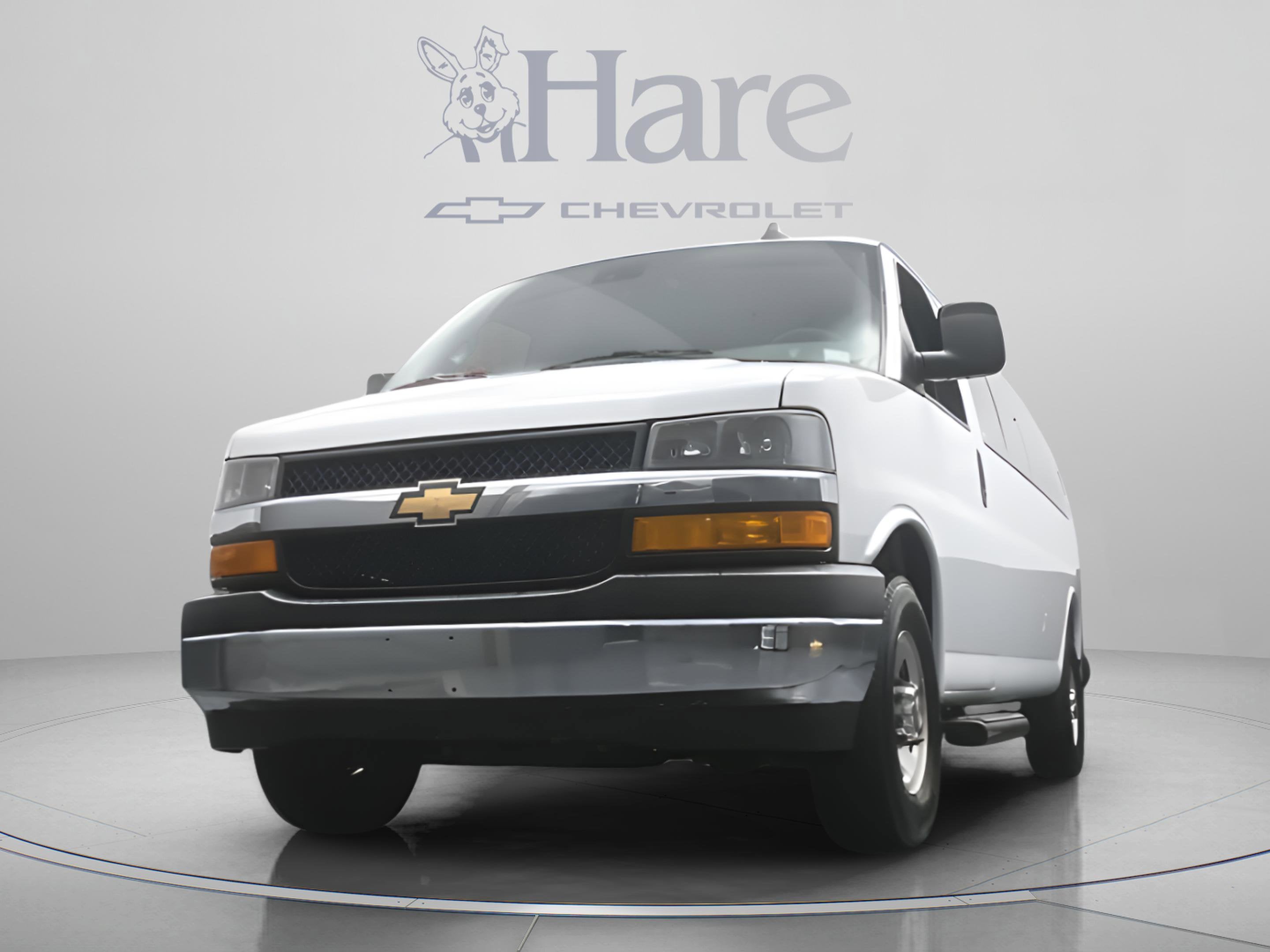 2025 Chevrolet Express 3500 LT Passenger