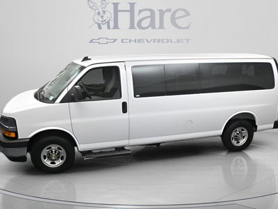 2025 Chevrolet Express 3500 LT Passenger