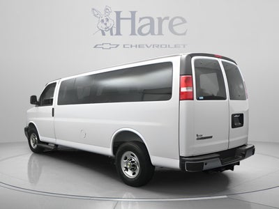 2025 Chevrolet Express 3500 LT Passenger
