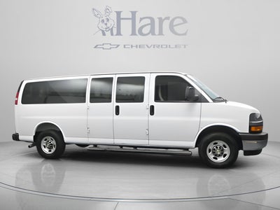2025 Chevrolet Express 3500 LT Passenger