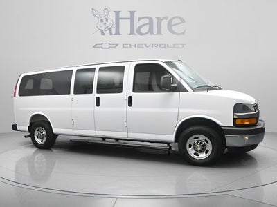 2025 Chevrolet Express 3500 LT Passenger