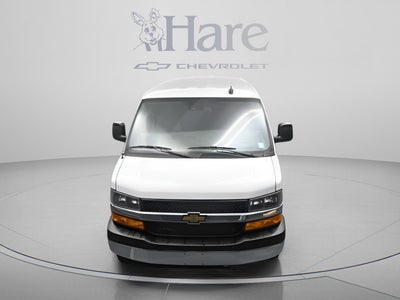 2025 Chevrolet Express 3500 LT Passenger