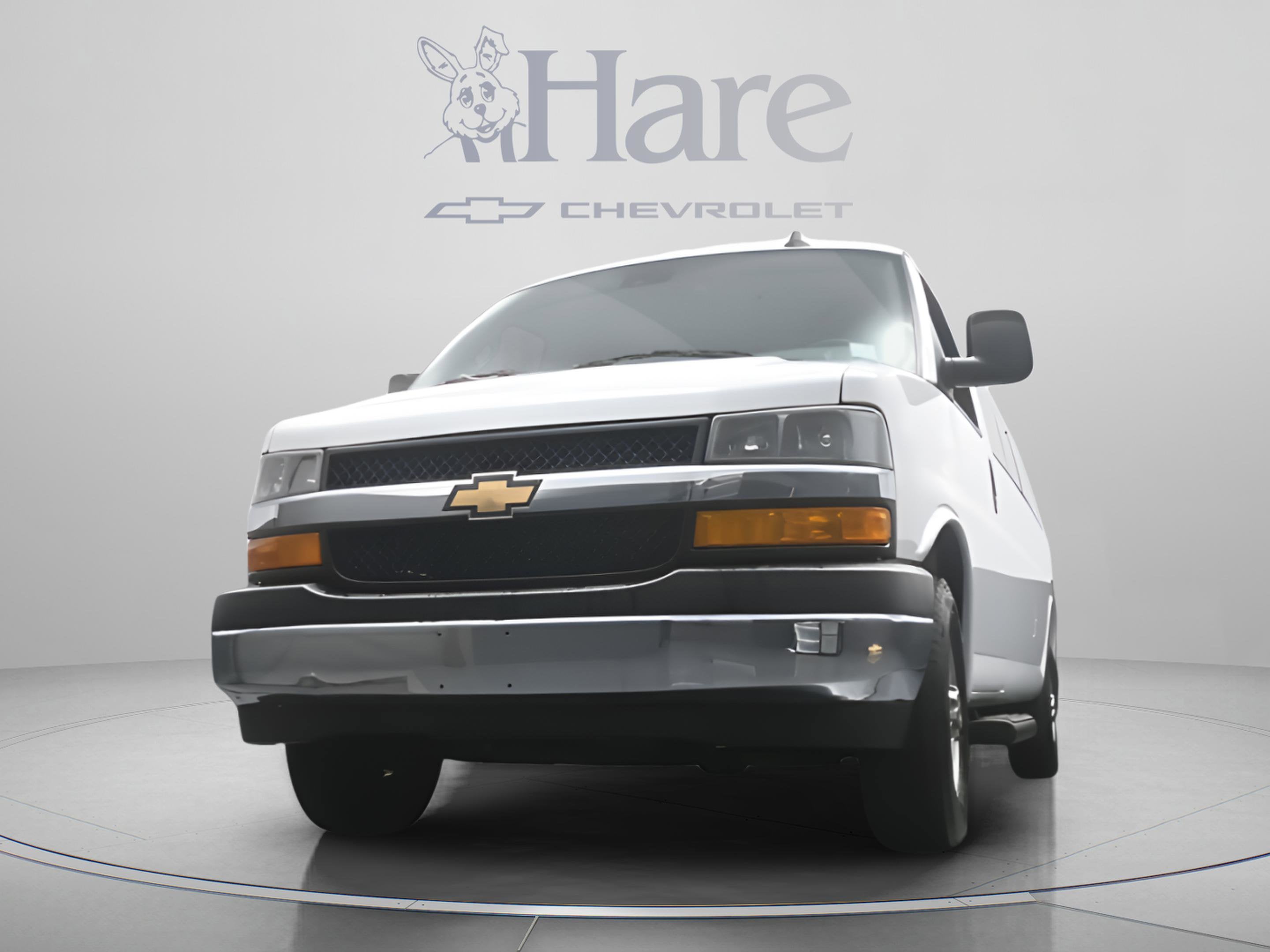 2025 Chevrolet Express 3500 LT Passenger