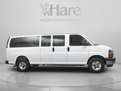 2025 Chevrolet Express 3500 LT Passenger