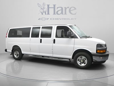 2025 Chevrolet Express 3500 LT Passenger