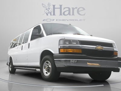 2025 Chevrolet Express 3500 LT Passenger