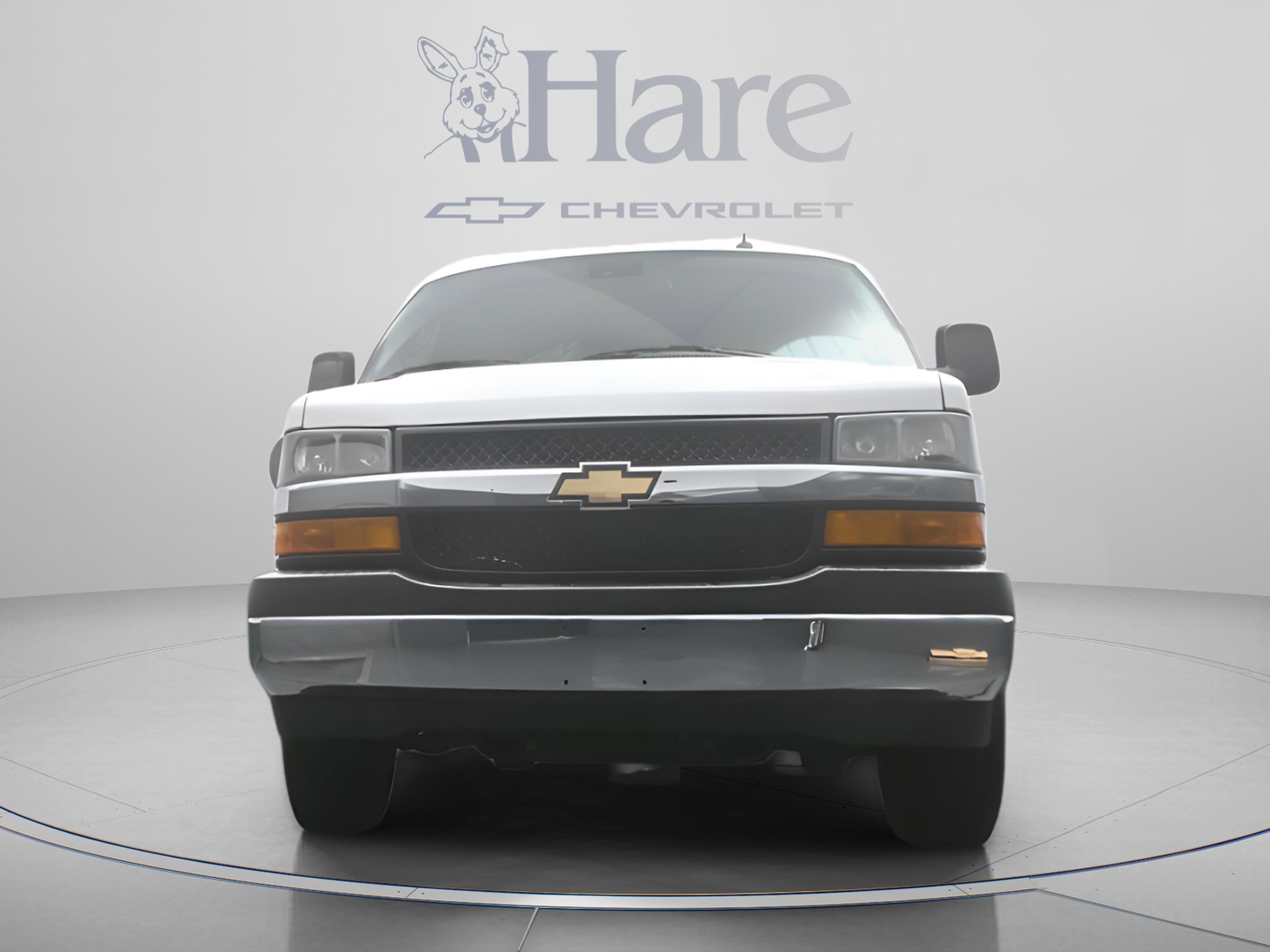 2025 Chevrolet Express 3500 LT Passenger