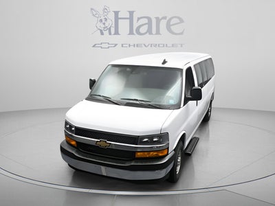 2025 Chevrolet Express 3500 LT Passenger