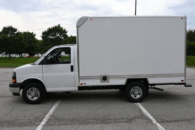 2026 Chevrolet Express 3500 Work Van Cutaway