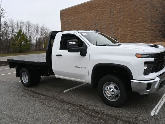 2025 Chevrolet Silverado 3500HD Work Truck