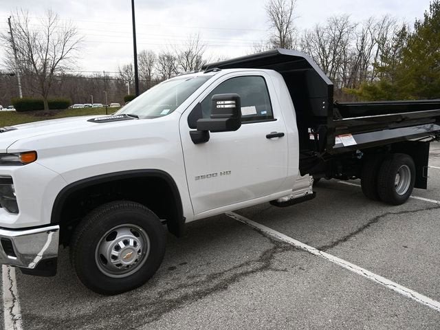 2025 Chevrolet Silverado 3500HD Work Truck