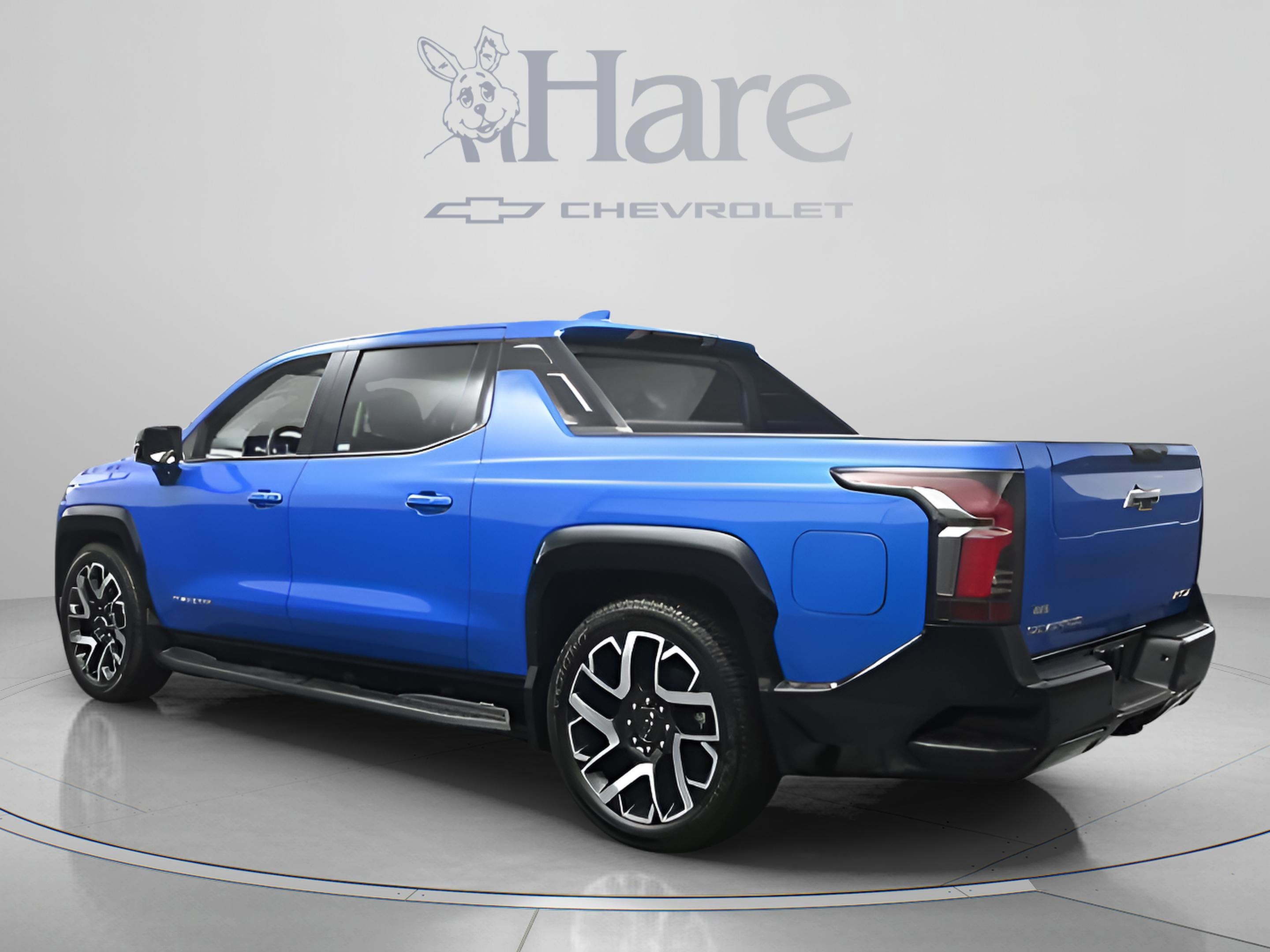 2025 Chevrolet Silverado EV RST